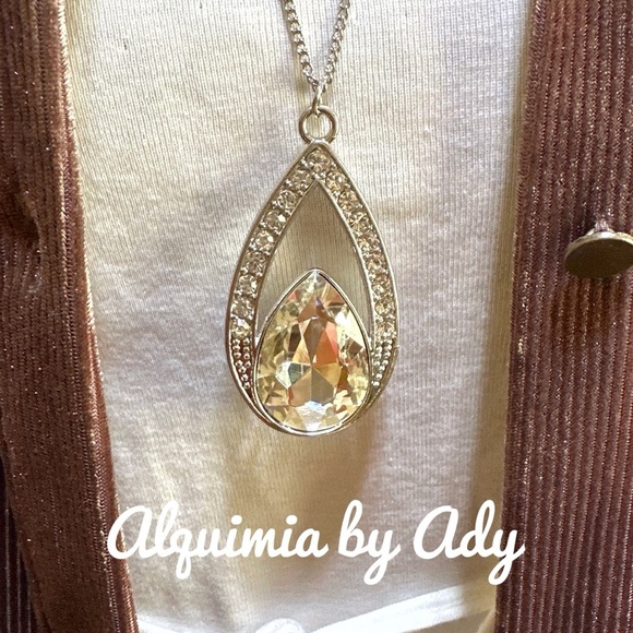 JEWEL TONE HUGE RAINDROP DIAMOND STYLE VERY LONG 36” necklace - Picture 2 of 3